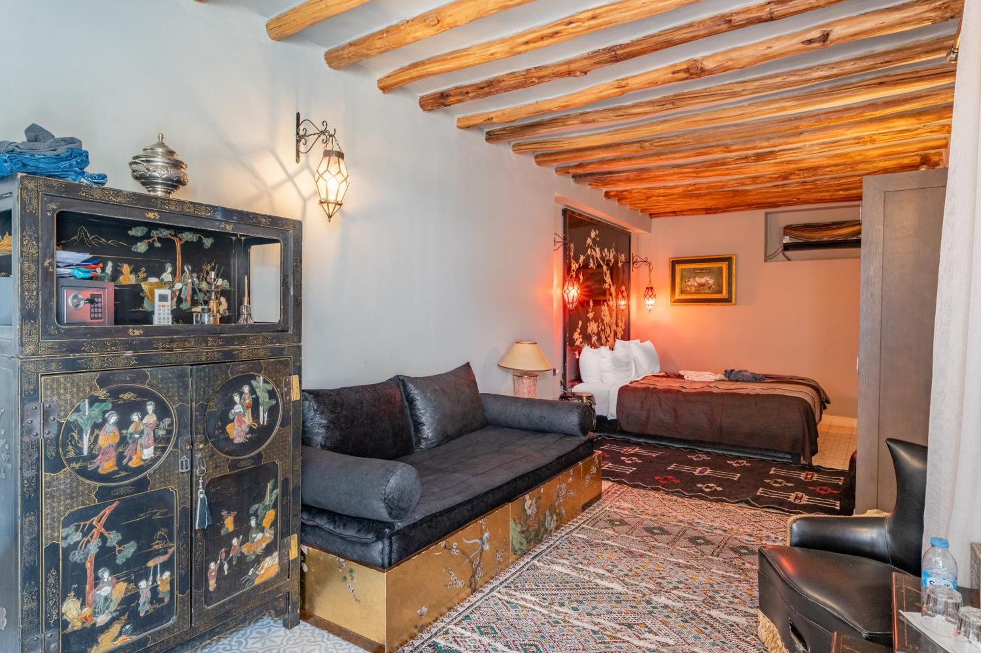 Riad Yamina52 مراكش المظهر الخارجي الصورة