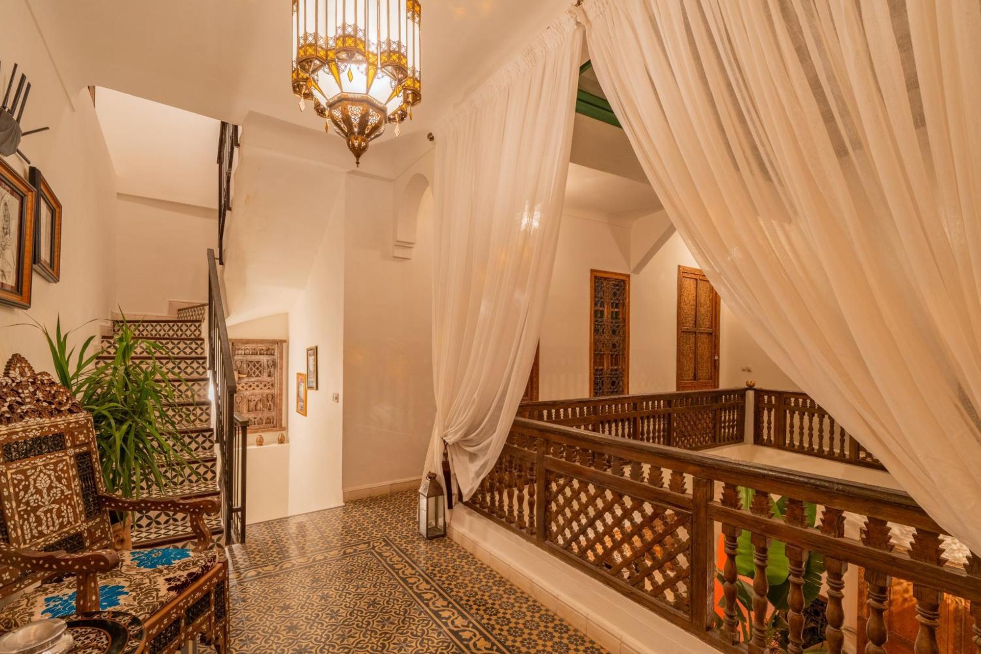 Riad Yamina52 مراكش المظهر الخارجي الصورة